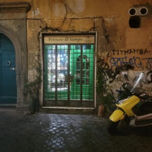 Mary Stuart Masterson Instagram - Rome still. Forever yours.