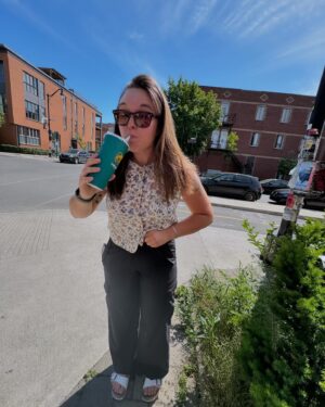Marylène Gendron Instagram - Valérie Plante un dimanche à Montréal. 

Une femme qui profite du tour de l’île pour faire le tour de son île!