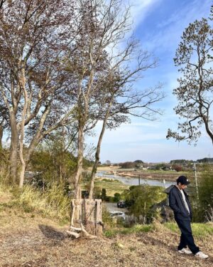 Masafumi Gotoh Instagram - Yoi Yoi
@浪江

1. ソラニン
2. マーチングバンド
3. 忘れられないの
4. 世界が終わる夜に
5. Good New Times
6. 恋する乙女 / A Girl in Love
7. ボーイズ&ガールズ

#haccoba #浪江 #asiankungfugeneration #gotch
