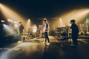 Masafumi Gotoh Instagram - ASIAN KUNG-FU GENERATION 
at Tachikawa Stage Garden

音楽をやろうと決意した町。暗黒の時代だったな。毎日必死だった。やる気も何もなかったけど、友達にだけ恵まれた。また戻って来たい。

Photographer @tetsuyayamakawa 

#asiankungfugeneration #tokyo #tachikawa #tour