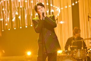 Masaharu Fukuyama Instagram - NHK「SONGS」ご視聴ありがとうございました!!
「#零-ZERO-」「#想望」「#虹」（スペシャルアコースティックver. in アメリカ）をお届けしました。

@ano_hana_movie 
@Burberry 

#NHK 
#SONGS
#大泉洋
#福山雅治
#映画あの花
#あの花が咲く丘で君とまた出会えたら 
#Burberry