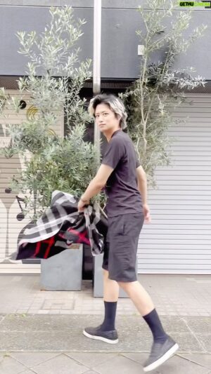 Masahiro Inoue Instagram - この色は初めて
#マゼンタヘア