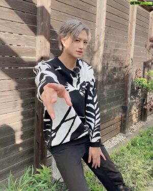 Masahiro Inoue Instagram - 明日はフィリピンからの友達と会うよ🌚
