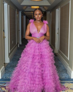 Masali Baduza Instagram - straight out of a fairytale… ready to play cinderellyy 🧚🏾‍♂️💁🏾‍♀️

 @jenniferconleyimages
