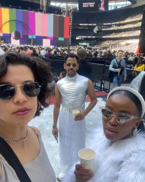 Masali Baduza Instagram - Beyoncé in London. A most magical night indeed. 

(swipe for the most embarrassing content I’ve ever willingly shared but idc because I literally came to the concert to sing heated with 👑🐝)