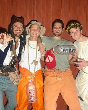 Mason Dye Instagram - Happy Halloween!!! 🎃🎃🎃