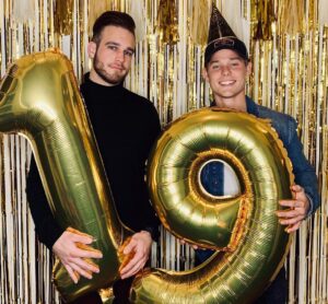 Mason Dye Instagram - Happy New Year!!! 🎉🎉