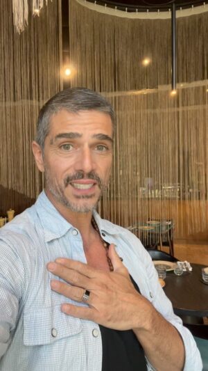 Massimiliano Varrese Instagram - 📍Ekskluzive! Massimiliano Varrese vjen sonte LIVE në Top Arena - Top Channel. Ai thotë  se sonte do të bëhet nami, për çfarë e ka fjalën? Na ndiqni prej orës 21:00 në @topchannelalbania @massimilianovarrese