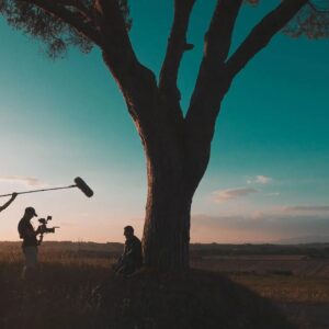 Massimiliano Varrese Instagram - Making of 𝙇'𝙀𝙎𝙏𝘼𝙏𝙀 𝙀' 𝙂𝙄𝘼' 𝙁𝙄𝙉𝙄𝙏𝘼 🎬🌻
.
I primi 2 giorni di set sono stati molto intesi e meravigliosi.

Km e km macinati in lungo e in largo nella mistica Umbria.

Se qualcosa andava storto c'era sempre la soluzione migliore e superiore alle aspettative.

Avere Fiducia dona sorprese divine.

Ci siamo Divertiti e Commossi continuamente.

Abbiamo Sensazioni Magiche per questo Film!

Sono Grato a tutti!

Ai miei due Giovani e talentuosi attori protagonisti @kotov_danya ( già su alcuni set internazionali dopo aver fatto il TOT con me in passato, @simone_falcone alla sua prima Esperienza sul set ma con grande entusiasmo e talento ( anche lui mio allievo del TOT )

Si sono emozionati. Ci siamo emozionati. 

Bellssimo essere dalla parte meno visibile del set 🙏

La.mia troupe sensibile e attenta alle mie improvvisazioni da matto da cogliere al volo ☀️🙏 @ass.cult.visualcam @magrella82 @heidilimusic @daniele_marinelli86
costumi meravigliosi di @baste_sartoria 

È proprio vero se lo Sogni e ti Azioni Realizzi!

GRAZIE DI CUORE!

il viaggio nel mondo sottile è appena iniziato!☀️

Siete pronti a vederlo?? 🌻

#massimilianovarrese #lestateègiafinita #filmshort #royalenfield #supermeteor650 #classic350 
@patriziadesantis.actingcoach @agenziapatriziadesantis @nardesmedia_marco_nardi