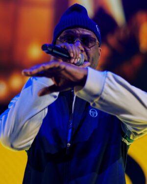 Masta Killa Instagram - PEACE 👐🏾 We are in a #NewYorkStateOfMind💯

#TheSagaContinues 🐝🐝 …

📸 : @cyph.jones 

#WuWednesday | #Wearedelasoul | #Nas | #WutangForever | #MastaKilla | #Tour | #WuTang