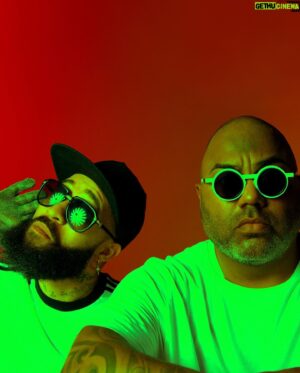 Mastiksoul Instagram - E assim regresso aos lançamentos, espero que gostem deste projeto.
Vídeo clip gravado em Setúbal e à quem diga que está um vídeo brutal, qual a vossa opinião???
Se gostarem não se esqueçam de partilhar!!!
.
.
.
#mastiksoul #animalnoturno #laton #musicanova