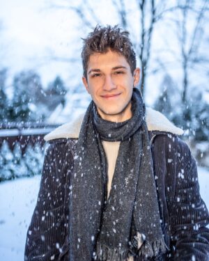 Mateusz Ciawłowski Instagram - Śnieżnej niedzieli! ❄️ 

pssss na kanał vlogowy wleciał film z przeprowadzki do WWA 📦✌🏼