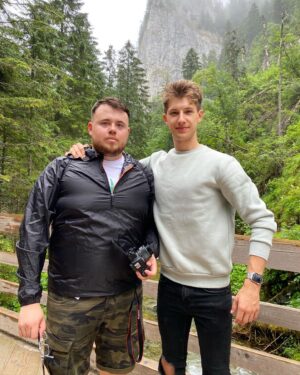 Mateusz Ciawłowski Instagram - TATRY POSPRZĄTANE! 🏔 Akcja Czyste Tatry przynosi efekty i śmieci jest coraz mniej @stowarzyszenie_czystapolska 🤟🏼 Dziękuję wszystkim za przybycie na mój koncert - na dniach wstawię z niego kilka zdjęć. Miłej niedzieli! 🔥🎶 #czystetatry