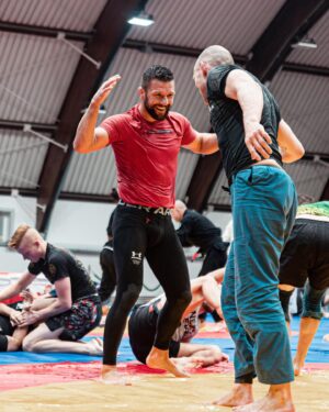 Mateusz Gamrot Instagram - Dużo nauki ale przede wszystkim dobra zabawa i uśmiech na twarzy 😁🔥
@leglockcamp x @mocne_chlopy_bjj_camp to były mocne dni , do następnego 👊🤼‍♂️ 
#lifestyle 
.
.
📸 @borojitsu