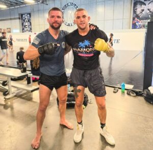 Mateusz Gamrot Instagram - it’s great to be back here! 🔥 Champ camp let’s go !! 🔥