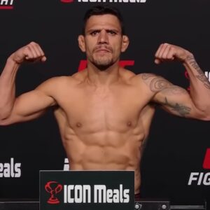Mateusz Gamrot Instagram - Mateusz Gamrot will welcome former champ Rafael dos Anjos back to lightweight #UFC299

🔗 FULL STORY IN BIO