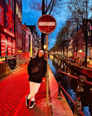 Matheus Crivella Instagram - Uma noite qualquer em Amsterdã! 🍺🇳🇱