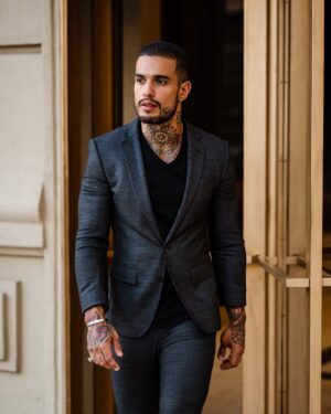 Matheus Sampaio Instagram - Eleganza e serenità per te \\