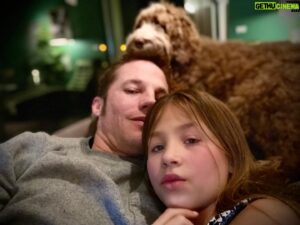 Mathias Coppens Instagram - Cosy Saturday night❤️❤️❤️ @dr.poldoodle
