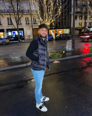 Mathias Lammari Instagram - Dis-moi si tu m'aimes, dis-moi si tu n'aimes plus, que j'te raye de ma vie.