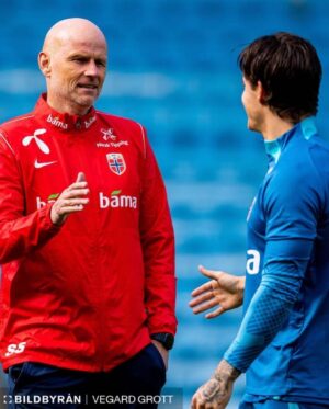 Mathias Normann Instagram - Thanks for all the birthday wishes, appreciate you🙏🏽happy to be back with the national team again🇳🇴