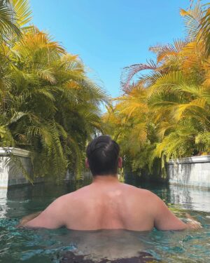 Mathieu Jonckheere Instagram - Toujours se méfier de l’eau qui dort.

Trouve moi le nom d’un film d’horreur pour la photo 3 :
