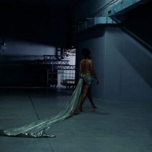 Mati Diop Instagram - « Believe in Time » 🌒
Starring @solangeknowles ✨
Directed by me 💫

A @louisxiiicognac project

Couture dress by @guopei
Score by @solangeknowles

Produced by @division.global
Executive Producers @julesdvsn & @laurejs
Producer @aubruneau
Head of Post-production @therealcleclecabaret

DOP Olivier Gossot
Fluids Filmmaker @chrisparksart
Production Designer @m.a.h.e.e
Choreographer/Movement Director @mayaalexis
Dancers : @theodoravalente @jackietlloyd @lydielapeste @sussiebalde @vanh.brito @luisisus @rosecueni @ainhoamahomartin @afrrikk @valerie_ebuwa 
First assistant Brieuc Vanderswalm
Lead editors @adrianaleguay 
Stephane Peirera @sense_memory 
Supporting writer @iamkatiedailey 
Special effects @manon.bouillon #mikros
Sound House @kouz.paris

Thank you 🌞