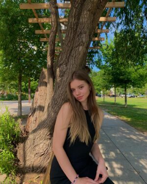 Matia Jackett Instagram - August. Hotels. Long drives. Parks. Walks. Hair. Make up. Reading. (Not pictured. Crying. Cup head. More crying.)
