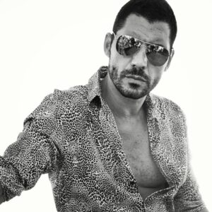 Matías Desiderio Instagram - Una mancha mas al tigre ...
buena semana para todos! 
Foto @fabianmorassut
@polkaprod @canaltrece13 @tpagencia @simona_fans @simona.fans.forever @simonafans.off @simonargentinx @simona