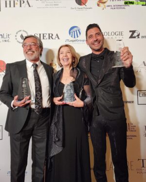 Matías Desiderio Instagram - Ganamos “Premio del público”
We won “Audience Award “
En @arpafilmfestival 
Film @car24.film 
También nominada:
Mejor Director:Matías Desiderio 
Mejor Guion.: Matías Desiderio Salvatore Di Costanz
mejor Película; Car 24

Hermosa sorpresa “Premio a trayectoria” a un ídolo @michaelmadsenofficial god bless you brother 💪🎬🙏🏻

Foto @veccphotography 

No puedo estar más agradecido, luchamos mucho por este proyecto hacer cine no es fácil, este reconocimiento me llena el alma, gracias a mi gran compañero en este viaje @saldicostanzo Gracias a todo mi equipo y elenco por confiar. 
A mi brother José por estar  gracias @arpafilmfestival por este honor. Que viva el cine las artes , los sueños y el amor…ah y el rock !❤️🎬🙏🏻🇦🇷🏆🌎

Look diseñador/designer @carlosveralli 
asesor de moda amigazo @dannydiluciano 

We won "Audience Award"
At @arpafilmfestival
Film @car24.film
Also nominated:
Best Director
Best screenplay
Best film
I cannot be more grateful, we fought hard for this project, making movies is not an easy thing bet we put our love in it, this recognition fills my soul, thanks to my great partner on this journey @saldicostanzo Thanks to all my team and cast for trusting me.
And thank you @arpafilmfestival @soniakeshishian @maralkazaz @jackie_boyadjian for this honor.
Love the cinema, the arts, dreams and family… oh and rock!

#arpaiff2022  #arpainternationalfilmfestival #matiasdesiderio #winneraward #car24film #premiodelpublico #audienceaward #beverrlyhills #hollywood #califirnia #actor #director #argentino #fyp #nominateddirector #love