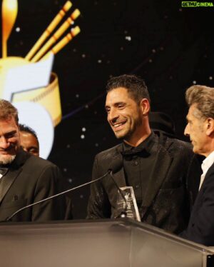 Matías Desiderio Instagram - Ganamos “Premio del público”
We won “Audience Award “
En @arpafilmfestival 
Film @car24.film 
También nominada:
Mejor Director:Matías Desiderio 
Mejor Guion.: Matías Desiderio Salvatore Di Costanz
mejor Película; Car 24

Hermosa sorpresa “Premio a trayectoria” a un ídolo @michaelmadsenofficial god bless you brother 💪🎬🙏🏻

Foto @veccphotography 

No puedo estar más agradecido, luchamos mucho por este proyecto hacer cine no es fácil, este reconocimiento me llena el alma, gracias a mi gran compañero en este viaje @saldicostanzo Gracias a todo mi equipo y elenco por confiar. 
A mi brother José por estar  gracias @arpafilmfestival por este honor. Que viva el cine las artes , los sueños y el amor…ah y el rock !❤️🎬🙏🏻🇦🇷🏆🌎

Look diseñador/designer @carlosveralli 
asesor de moda amigazo @dannydiluciano 

We won "Audience Award"
At @arpafilmfestival
Film @car24.film
Also nominated:
Best Director
Best screenplay
Best film
I cannot be more grateful, we fought hard for this project, making movies is not an easy thing bet we put our love in it, this recognition fills my soul, thanks to my great partner on this journey @saldicostanzo Thanks to all my team and cast for trusting me.
And thank you @arpafilmfestival @soniakeshishian @maralkazaz @jackie_boyadjian for this honor.
Love the cinema, the arts, dreams and family… oh and rock!

#arpaiff2022  #arpainternationalfilmfestival #matiasdesiderio #winneraward #car24film #premiodelpublico #audienceaward #beverrlyhills #hollywood #califirnia #actor #director #argentino #fyp #nominateddirector #love