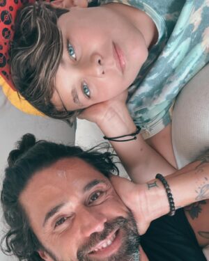 Matías Novoa Instagram - YA SON 13 AÑITOS…. Te amo mucho mucho! ❤️