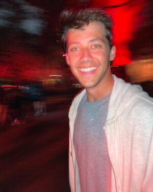 Matt Cornett Instagram - Thank you for spooking our shoes off @knottsscaryfarm 
Spooky season is in FULL effect 🕸️