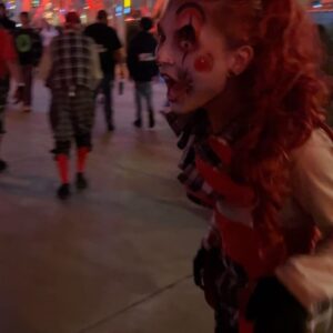Matt Cornett Instagram - Thank you for spooking our shoes off @knottsscaryfarm 
Spooky season is in FULL effect 🕸️