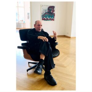 Matt Dillon Instagram - Harald Falckenberg was the real deal. He was a renegade art collector and brilliant writer who gave zero f’s about the art establishment. Harald was a straight shooter and tough SOB but I will always be grateful to him for being supportive of me and teaching me different ways of approaching art. 
Thank you my friend. 🙏 @heavyburschi @guidowbaudach @andyhope1930 @andyhall16 @marcelhueppauff @thomas.zipp @patrickpainterinc_