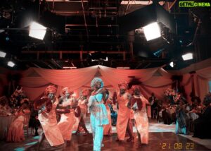 Matt Jones Instagram - Have YOU ever seen a traditional Nigerian wedding on american network tv? We’re making history tonight! WATCH CBS @bobheartsabishola @cbstv