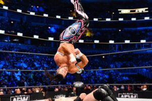 Matt Korklan Instagram - Slide show for fun. Thank you @allelitewrestling! Thank you Chicago wrestling fans and @unitedcenter! Watch #aewdynamite tonight! 
@yogasault
#sydojo #prowrestling #tampa #florida #pinellas #aew #luchalibre #sydalbros