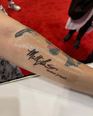 Matt Lanter Instagram - Disneyworld and Megacon Orlando, two days at home and now just landed in Anaheim for @starwarscelebration 2022! 
Disneyworld —> Disneyland 
Looking forward to seeing you all and signing some autographs… and maybe, just maybe I’ll get to permanently ruin someone else’s arm with a tattoo of my signature. 

AND can’t wait to see you all Saturday and Sunday’s special breakfast with Skyguy and Snips @ashleyeckstein and me!  A lot of fun coming up!
#starwarscelebration