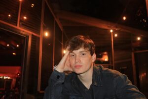 Matt Lintz Instagram - Hi