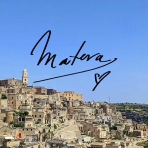 Matt Pardus Instagram - Matera ❤️ Jedno z nejkrásnějších měst, které jsme pro našich nedávných cestách v jižní Itálii viděli. Neuvěřitelná energie, která z tohoto přes 7000 let starého města sálá ❤️ Určitě stojí za návštěvu 😉

#matera #materaitaly #materainside #matera_in_photo #italy #italie #italytravel #italygram #italy🇮🇹 #italy❤️ #italyiloveyou #italytrip #italya #italytourism #visititaly #italylovers #berky #pavelberky #mattpardus #italytour #taliansko #italian #italiancity #beautifulcity #beautifulcities #travel #cestovani #travelblogger #travelblog