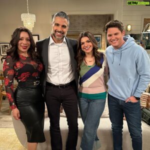 Matt Shively Instagram - Cheech. Chong. Camil. Plus Marshawn Lynch! When I tell you tomorrows back to back episodes of Lopez Vs Lopez are the best. I mean it. Truly one of the greatest experiences of my career. A must watch! On @nbc at 8 AND 8:30. Don’t miss history being made people!