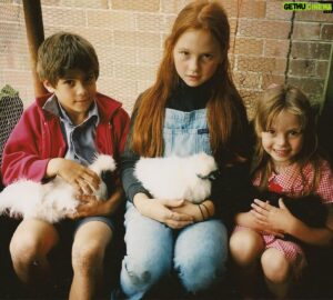 Matt Wilson Instagram - Me and my sisters then and now. So proud of what we’ve all become ❤️
@elisecookphotography @hellomoniquew