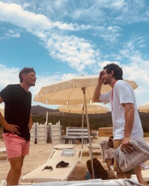 Matteo Martari Instagram - Breve fotoracconto di una storia che merita il suo spazio. (Arriverà il suo momento)
Qualcuno potrebbe urlare: GENI
Qualcuno no!
Intanto grazie a chi c’era perche questa resterà nella storia
✈️
#genio