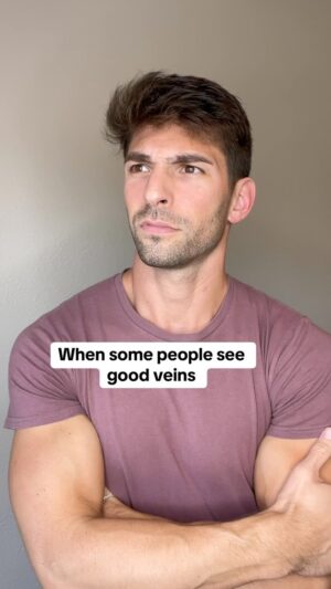 Matthew Andrews Instagram - Where my nurses at!?!? 
Everyone knows a nurse who can relate 😂

#nurse #nurselife #wearfigs #figsambassador #creator