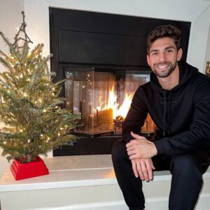 Matthew Andrews Instagram - Getting COZY by the fire 🔥 

#cozyearth #sleepcozyearth #winter #loungewear