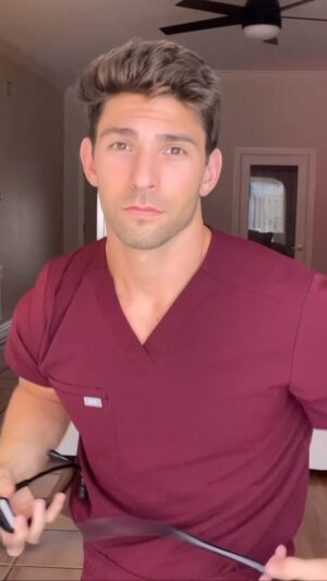 Matthew Andrews Instagram - Stethoscope Transition

#reels #creators #instagramreels #paintthetownred