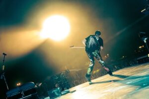Matthew Bellamy Instagram - Just played to a massive ocean of people in The Hague, Netherlands, and it wasn’t a festival!  Amazing crowd, thank you
