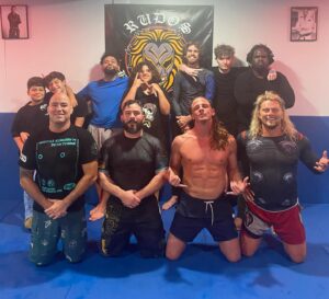 Matthew Frederick Riddle Instagram - Professor @riddlebro Wednesday No-Gi !! Great training Vatos!!! 

#rudosbjj #bjj #jiujitsu #jiujitsulifestyle #jiujitsuparatodos #nogijiujitsu #nogi #nogibjj #nogigrappling #leglocks #grappling #bjjlifestyle #bjj4life #bjjfamily #lakeivanhoe #lakeivanhoevillage #mills50 #mills50district #jiujitsufamily #jiujitsusavedmylife