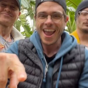 Matthew Lawrence Instagram - This is OUR year!! All of us! 2024 here we go!!! 🔥🎉🤪 #bros #2024 #fun #work #makingmemories