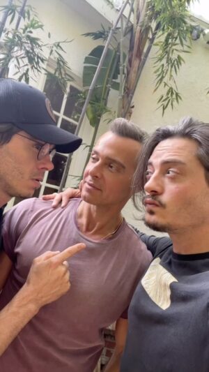 Matthew Lawrence Instagram - Why are my bros always giving me a hard time? 🤷🏽‍♂️🤪😂